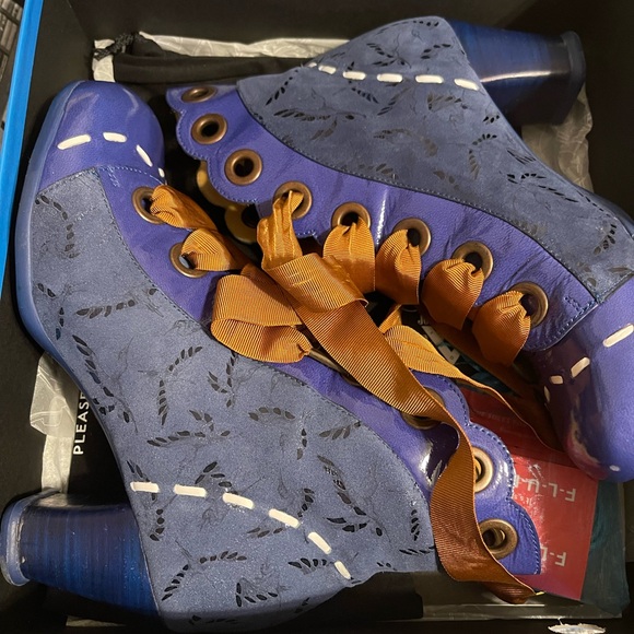 John Fluevog Shoes - Stylish Blue and Orange Women's Fluevog Boots